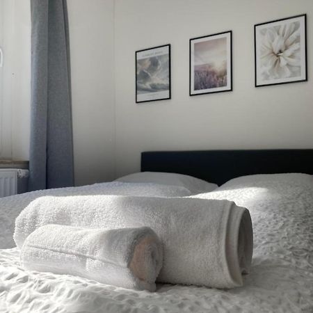 Im Zentrum, Modernes City Apartment Вюрцбург Екстер'єр фото